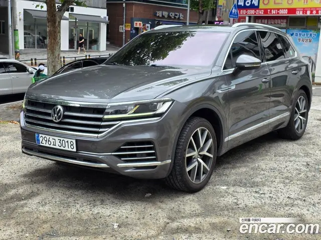 Volkswagen Touareg 2020 3.0 автомат (гидро), миниатюра 3