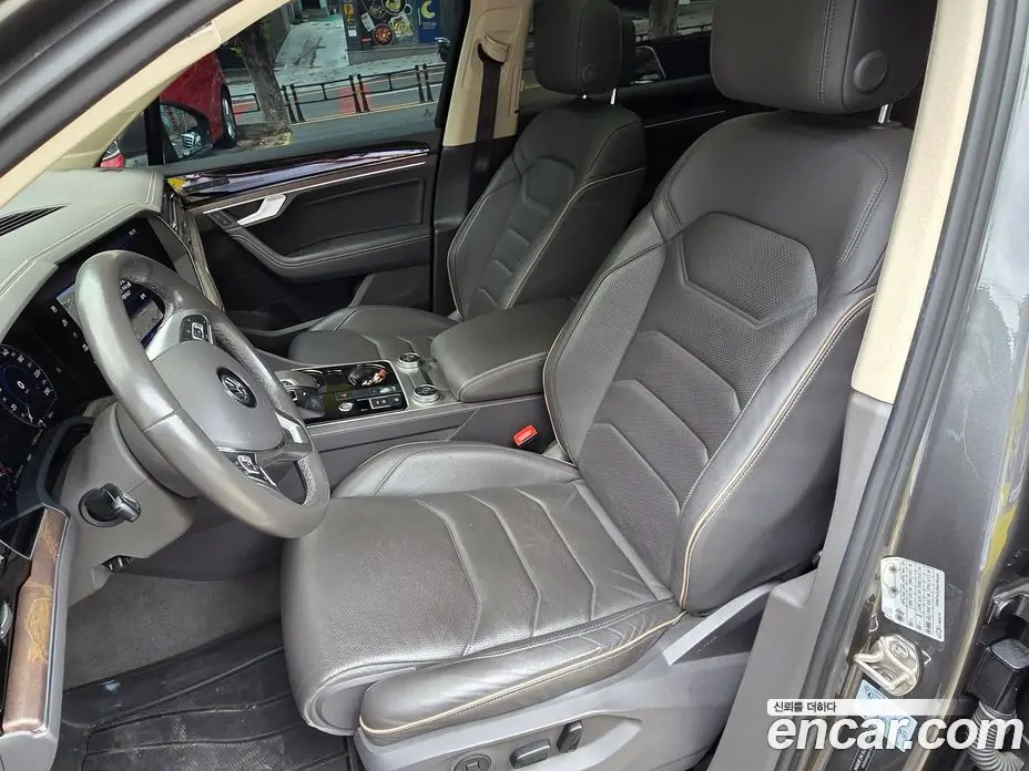 Volkswagen Touareg 2020 3.0 автомат (гидро), фото 7