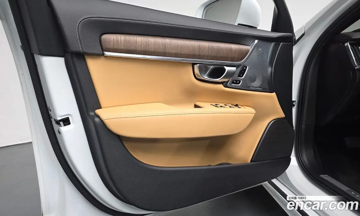 Volvo S90 2023 2.0 автомат (гидро), фото 14