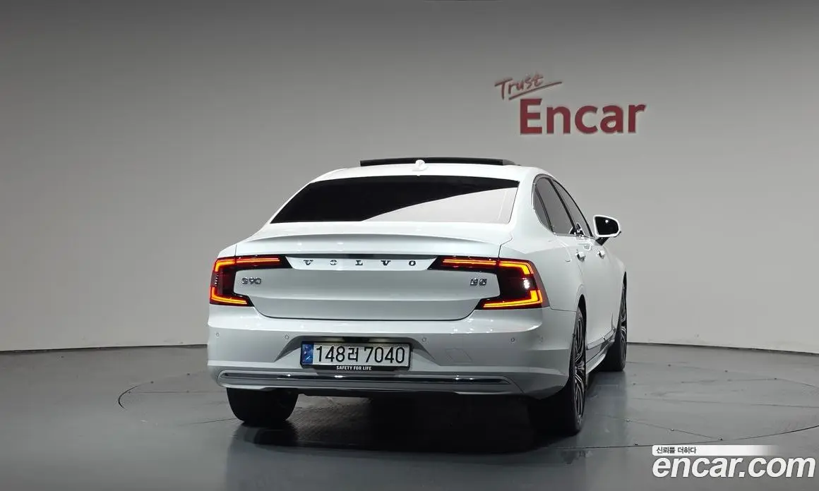 Volvo S90 2023 2.0 автомат (гидро), фото 4