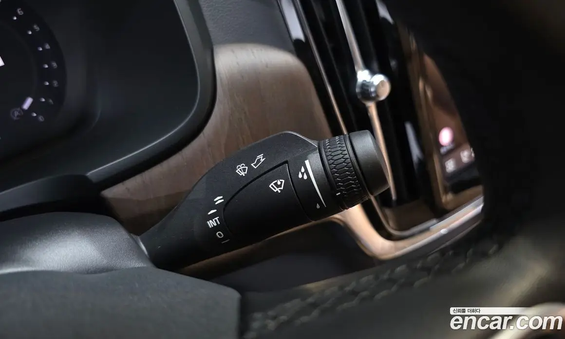 Volvo S90 2023 2.0 автомат (гидро), фото 31