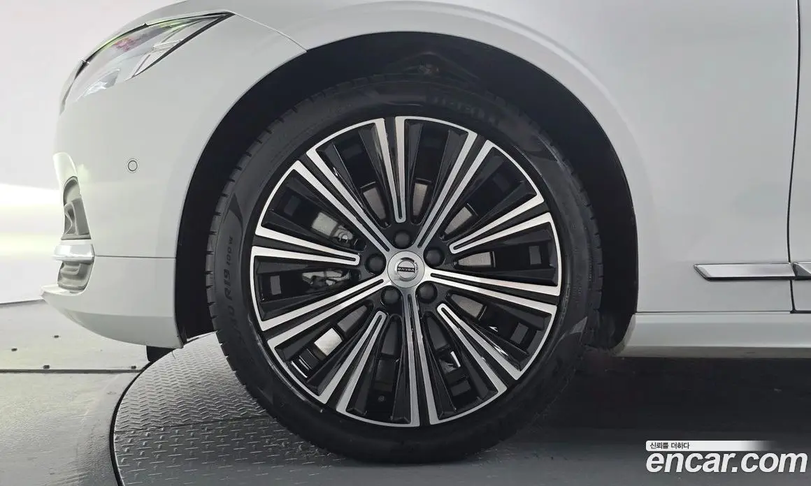 Volvo S90 2023 2.0 автомат (гидро), фото 5