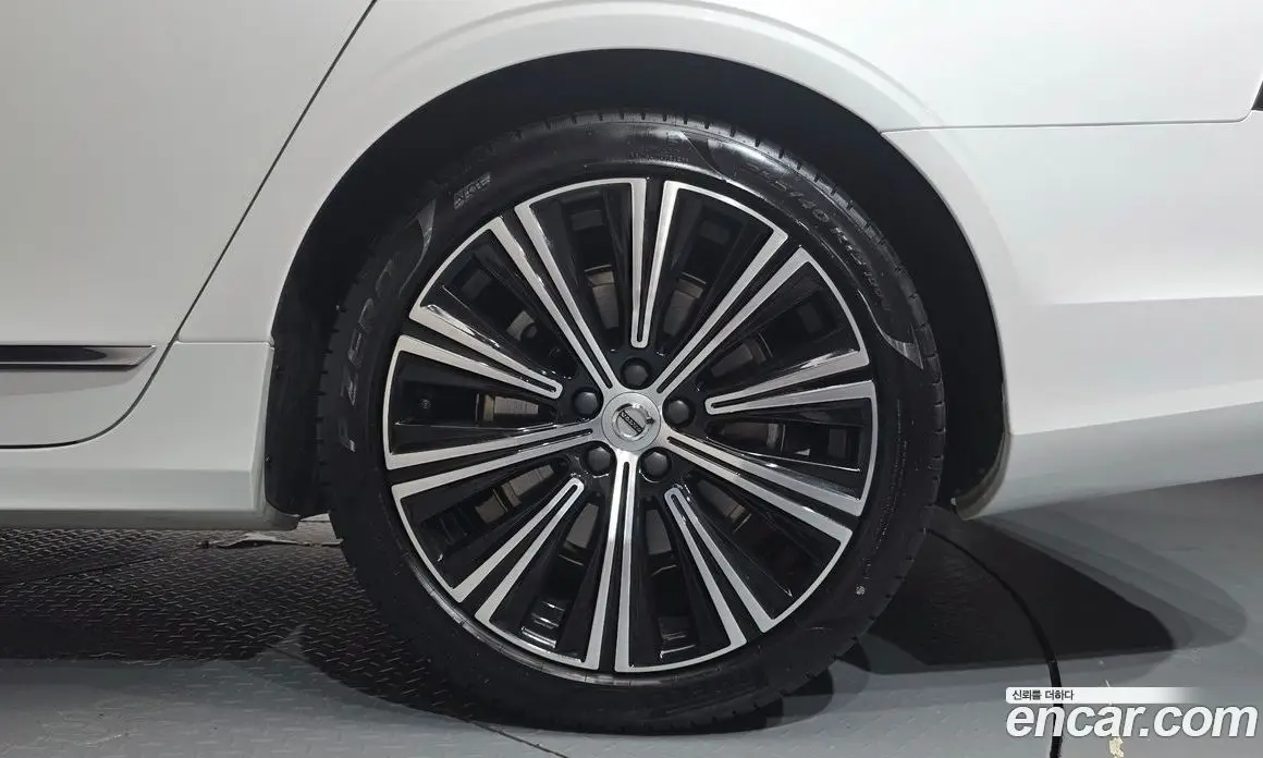 Volvo S90 2023 2.0 автомат (гидро), фото 7