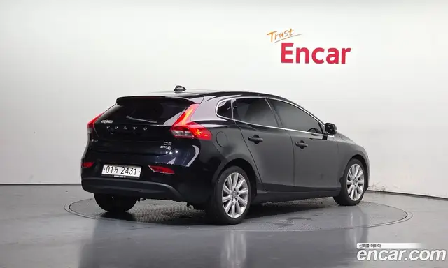 Volvo V40 2014 1.6 автомат (гидро), миниатюра 2