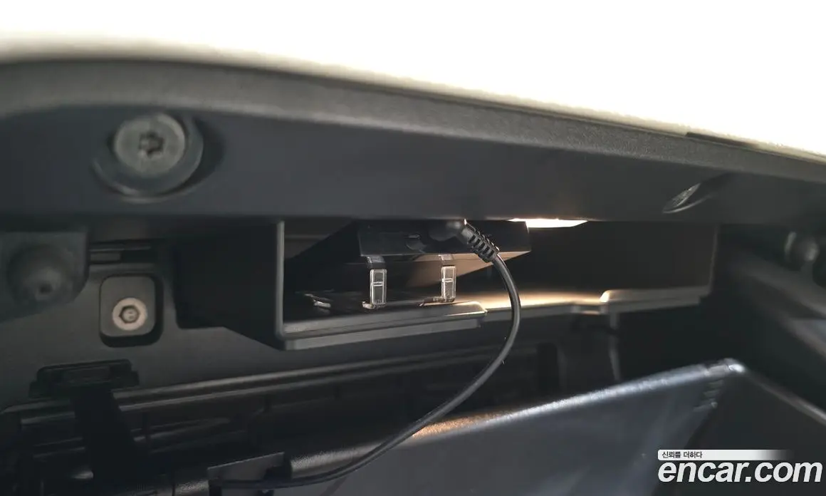 Volvo XC40 2023 2.0 автомат (гидро), фото 30