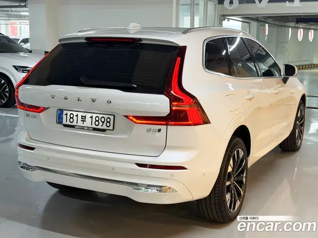 Volvo XC60 2026 2.0 автомат (гидро), миниатюра 2