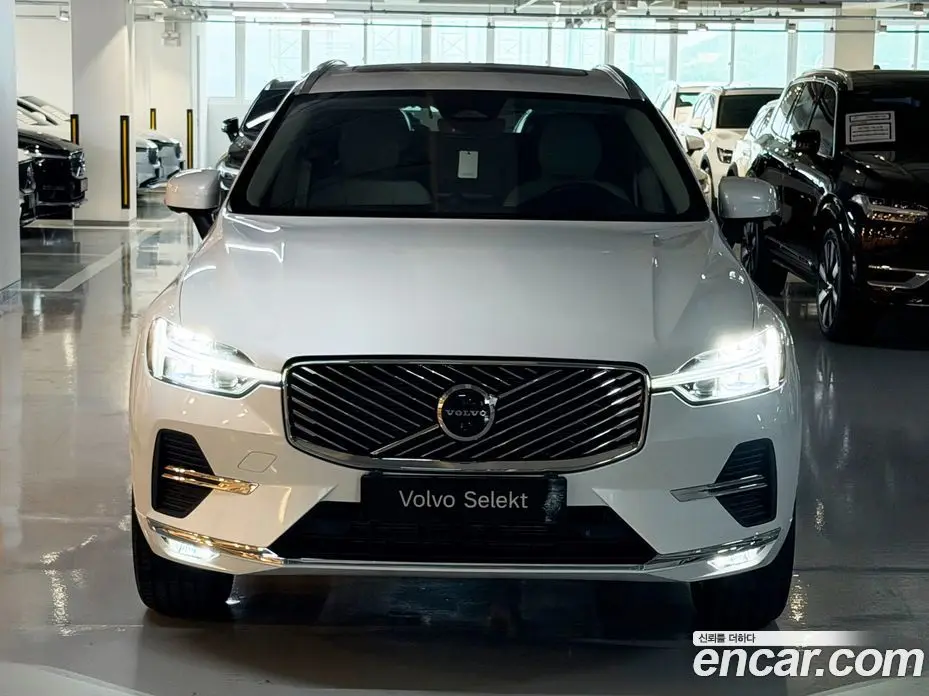 Volvo XC60 2026 2.0 автомат (гидро), фото 3