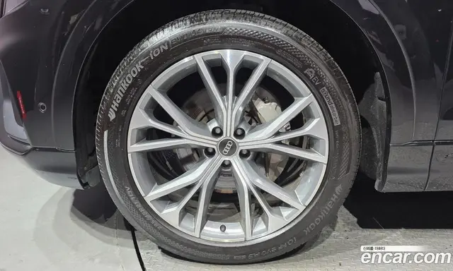 Audi Q8 2022 3.0 автомат (гидро), миниатюра 4