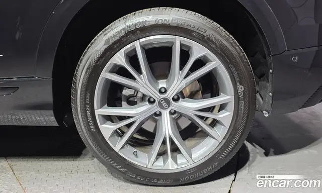 Audi Q8 2022 3.0 автомат (гидро), миниатюра 6