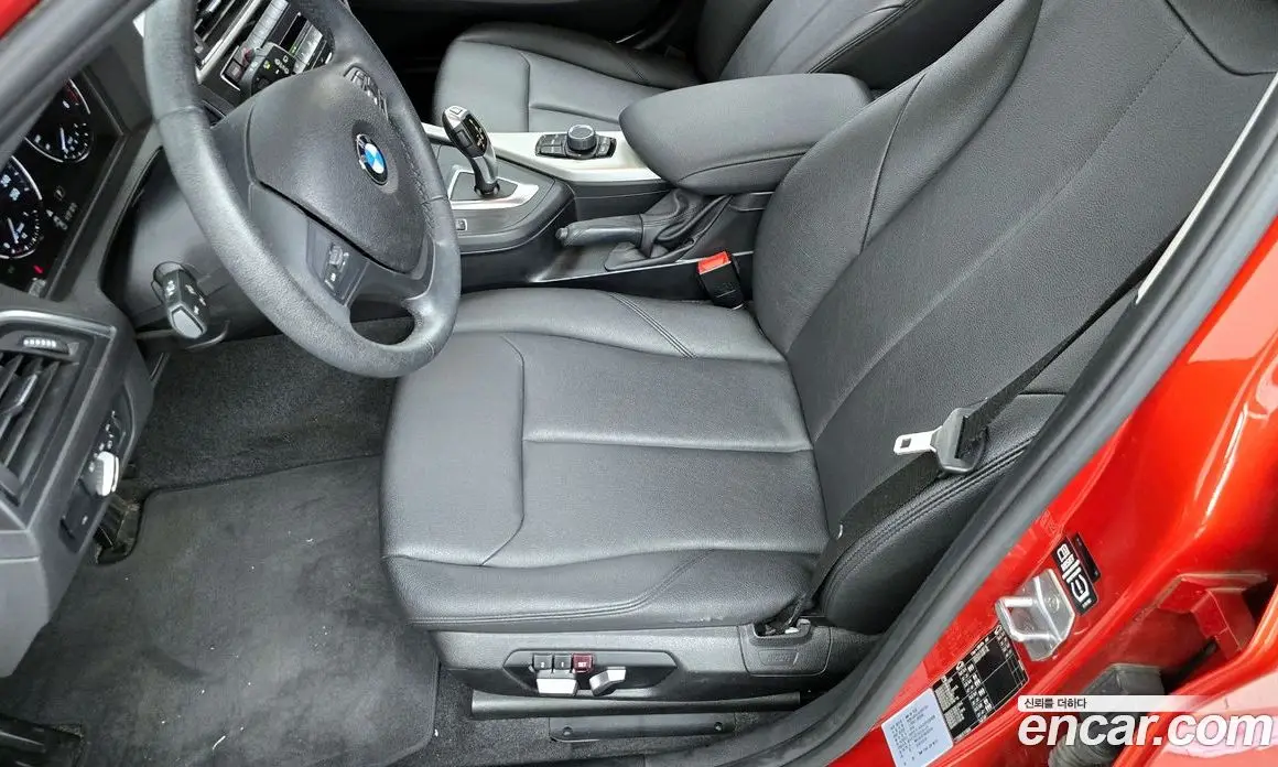 BMW 1 серия 2019 2.0 автомат (гидро), фото 28