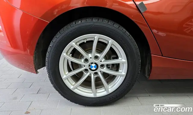 BMW 1 серия 2019 2.0 автомат (гидро), миниатюра 4
