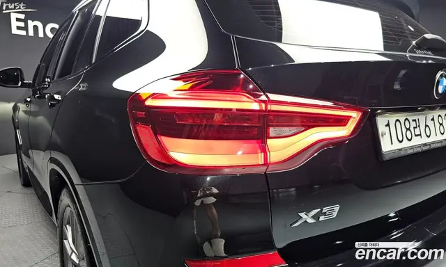 BMW X3 2019 2.0 автомат (гидро), миниатюра 9