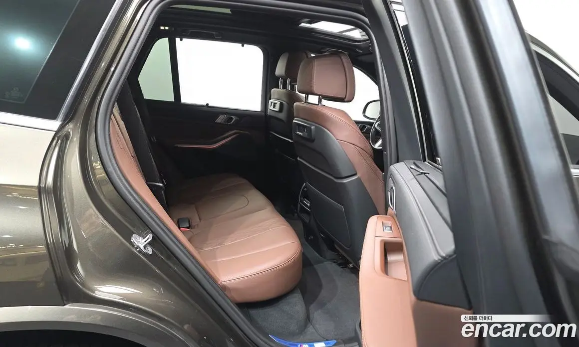 BMW X5 2023 3.0 автомат (гидро), фото 18