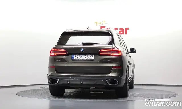 BMW X5 2023 3.0 автомат (гидро), миниатюра 4