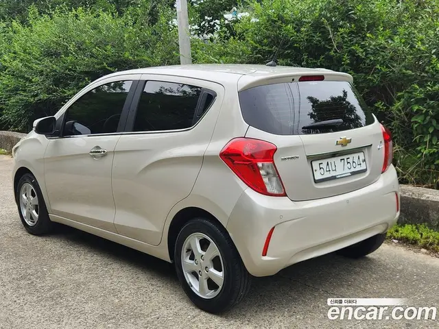 Chevrolet Spark 2017 1.0 автомат (гидро), миниатюра 2