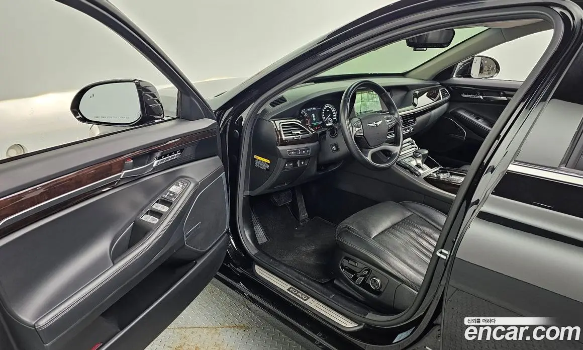 Genesis EQ900 2017 3.8 автомат (гидро), фото 13