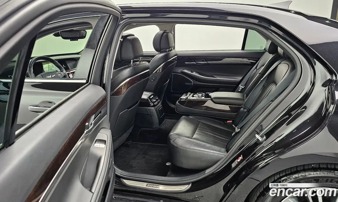 Genesis EQ900 2017 3.8 автомат (гидро), фото 28