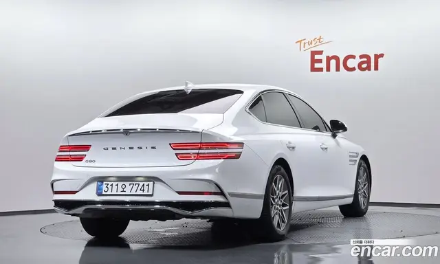 Genesis G80, 2025, 15 213 км