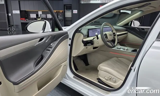 Genesis G80 2025 2.5 автомат (гидро), миниатюра 12