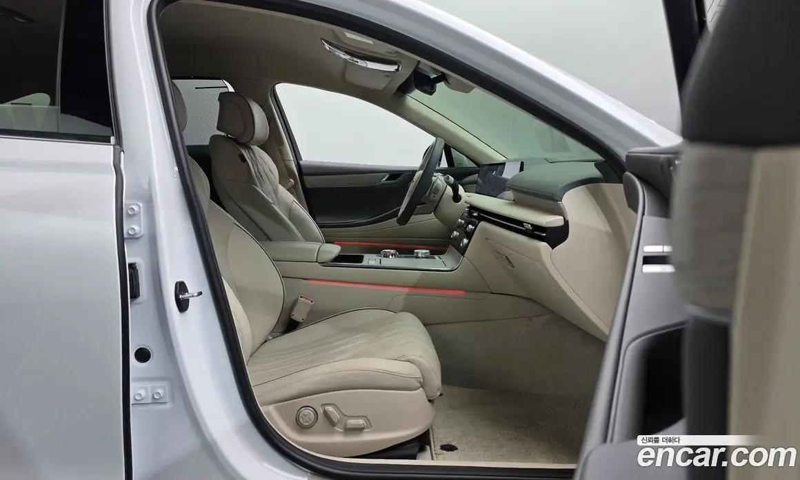 Genesis G80 2025 2.5 автомат (гидро), фото 15