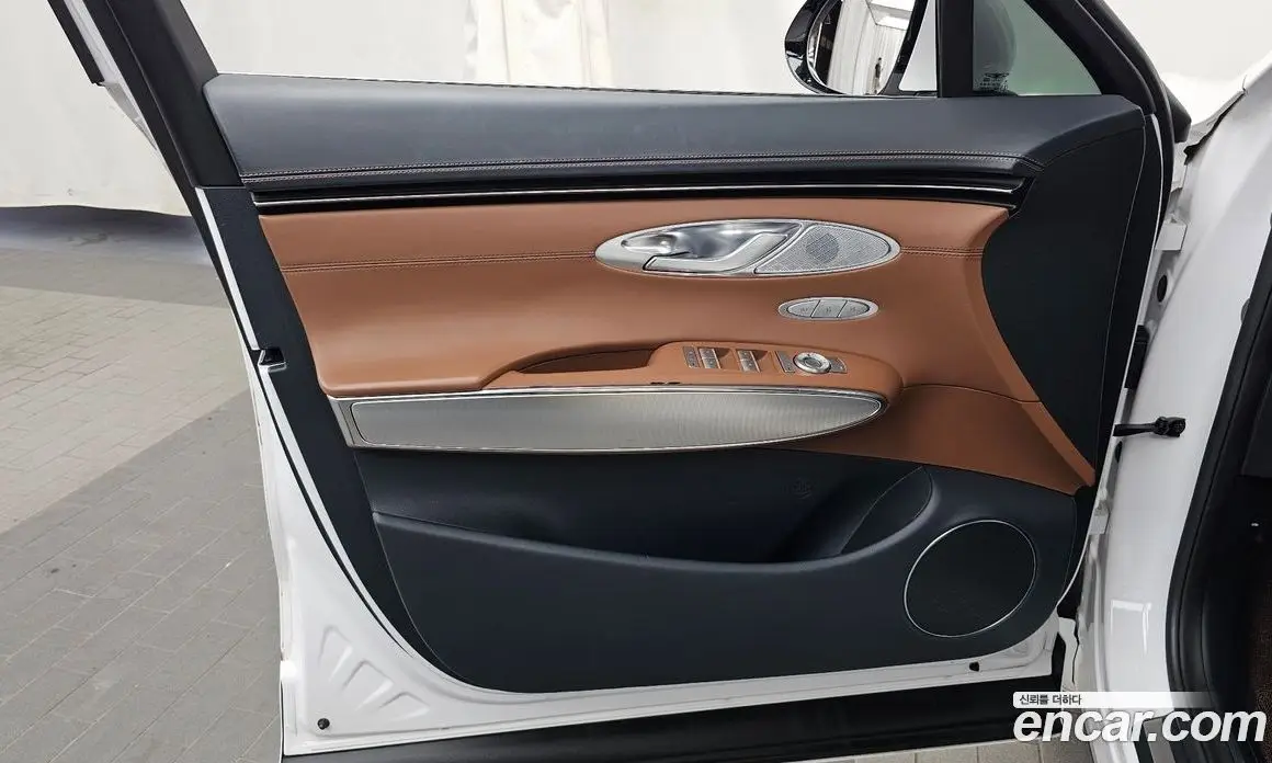 Genesis GV70 2021 2.5 автомат (гидро), фото 14