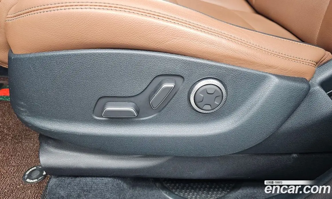 Genesis GV70 2021 2.5 автомат (гидро), фото 16