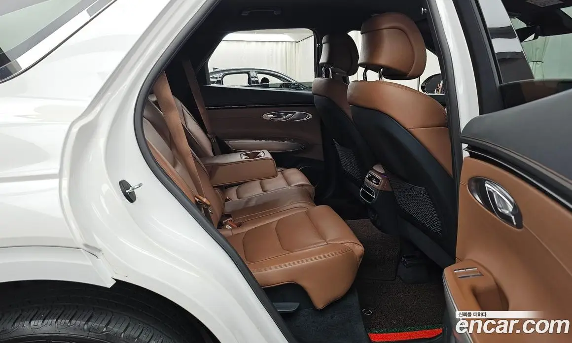 Genesis GV70 2021 2.5 автомат (гидро), фото 18
