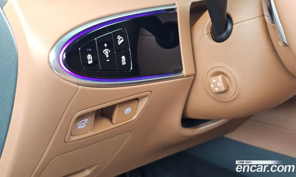 Genesis GV70 2021 2.5 автомат (гидро), фото 24