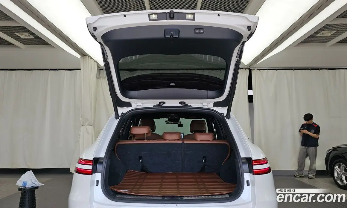 Genesis GV70 2021 2.5 автомат (гидро), фото 26
