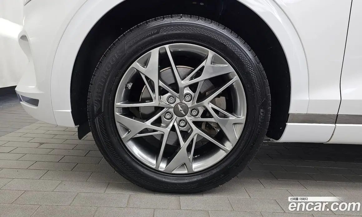 Genesis GV70 2021 2.5 автомат (гидро), фото 5