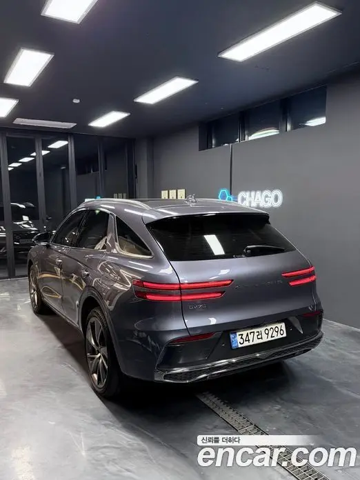 Genesis GV70 2024 2.5 автомат (гидро), миниатюра 2