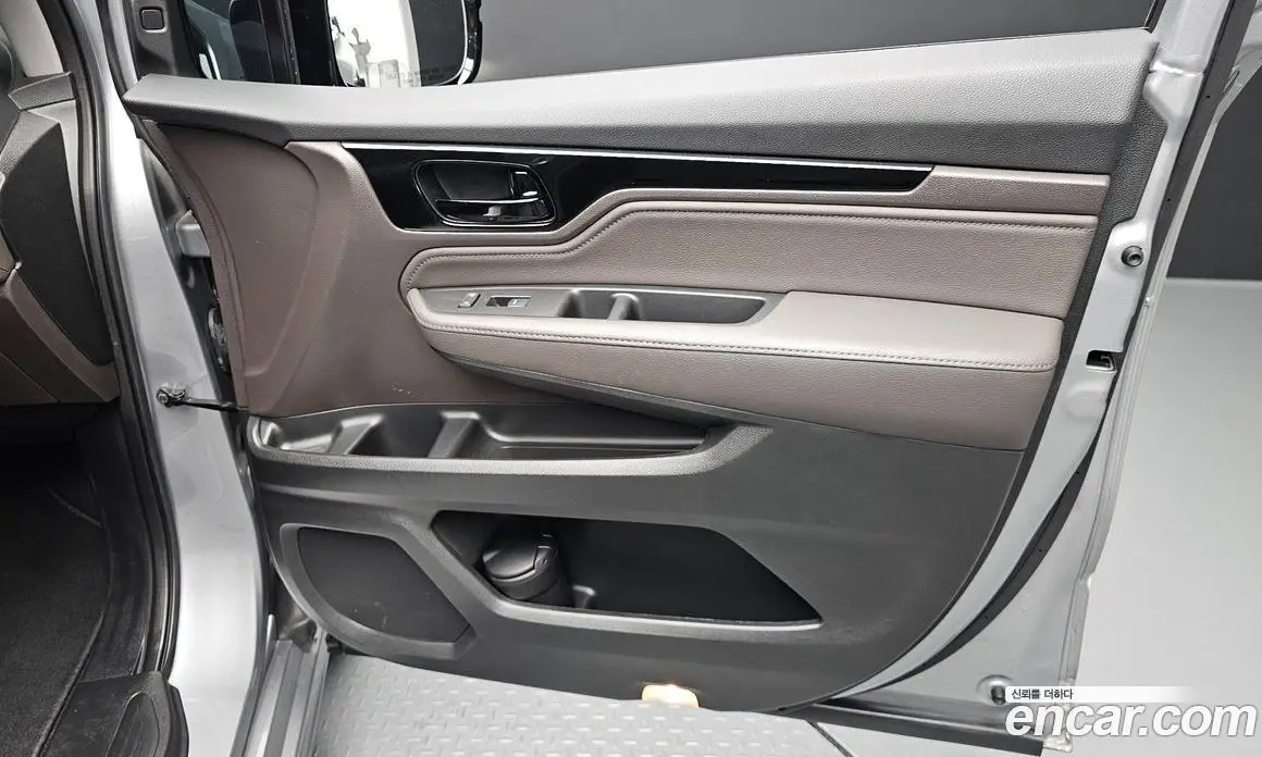 Honda Odyssey 2019 3.5 автомат (гидро), фото 14