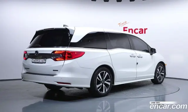 Honda Odyssey 2019 3.5 автомат (гидро), миниатюра 2