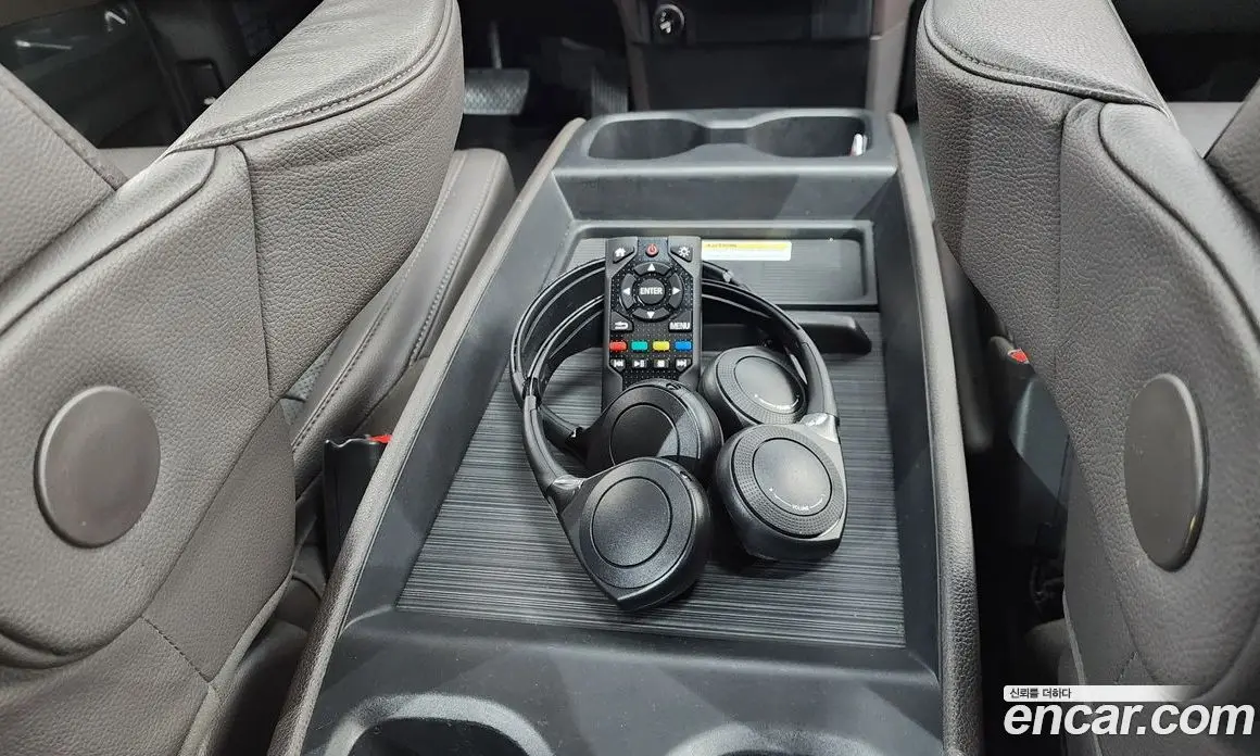 Honda Odyssey 2019 3.5 автомат (гидро), фото 18