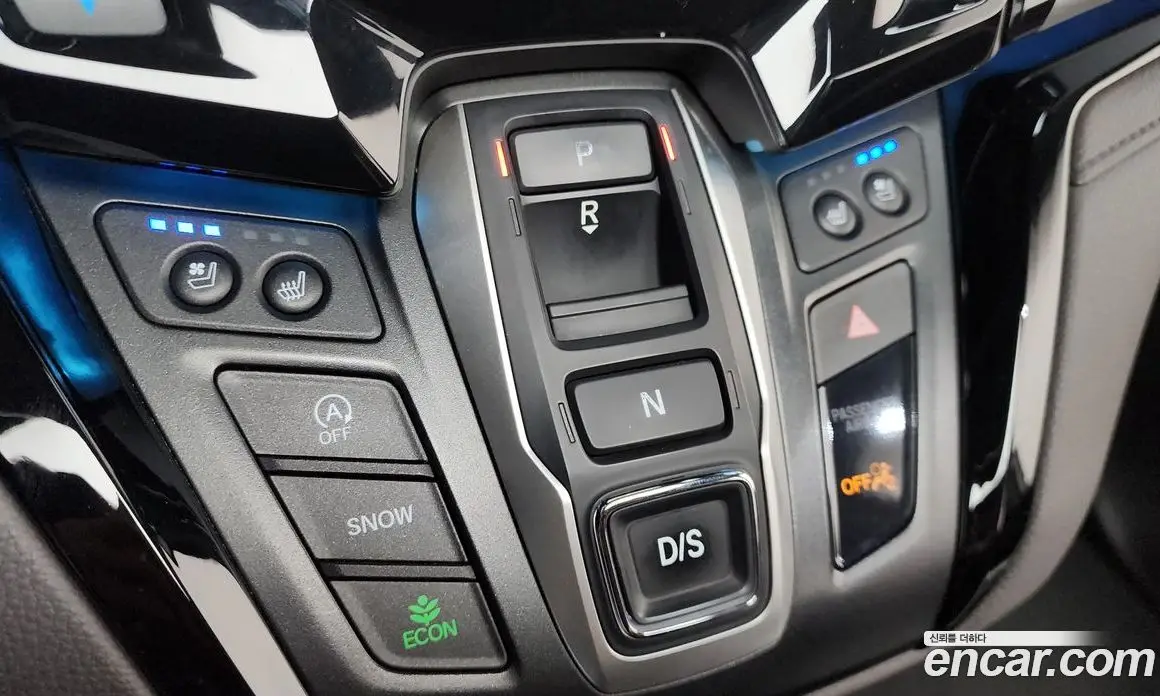 Honda Odyssey 2019 3.5 автомат (гидро), фото 9