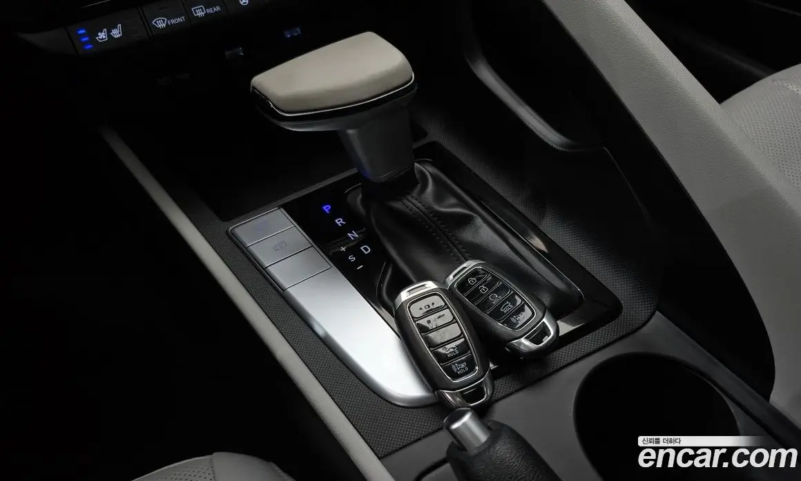 Hyundai Avante 2022 1.6 автомат (гидро), фото 12