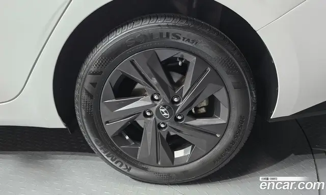 Hyundai Avante 2022 1.6 автомат (гидро), миниатюра 7