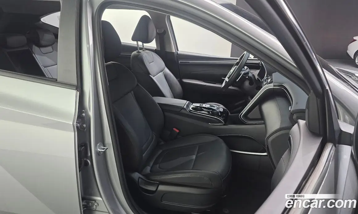 Hyundai Tucson 2023 2.0 автомат (гидро), фото 12