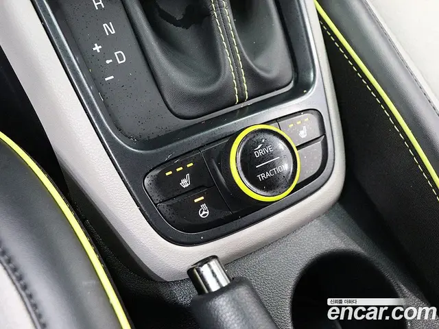 Hyundai Venue 2020 1.6 автомат (гидро), миниатюра 11