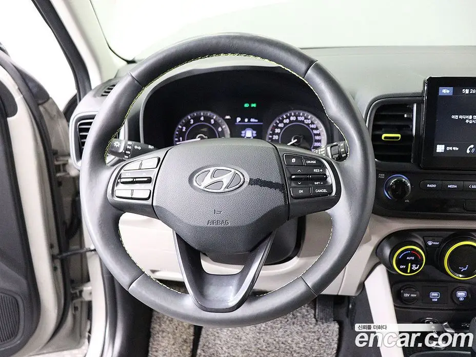 Hyundai Venue 2020 1.6 автомат (гидро), фото 15