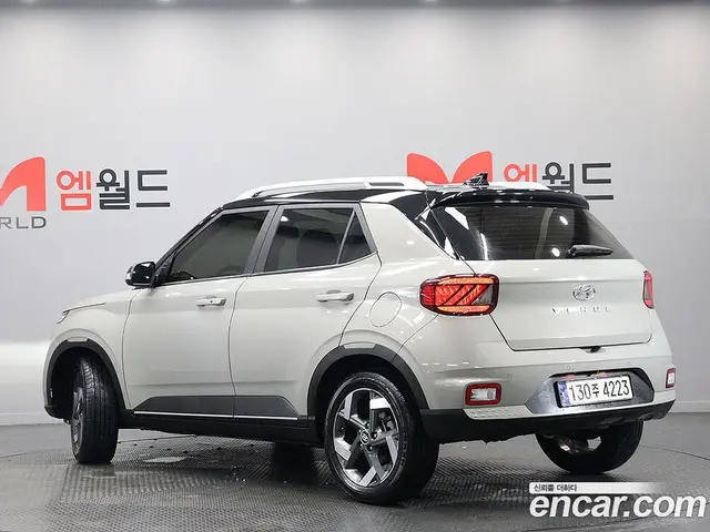 Hyundai Venue 2020 1.6 автомат (гидро), миниатюра 3