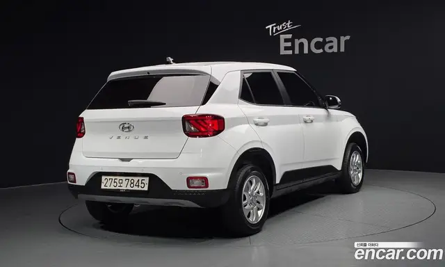 Hyundai Venue 2021 1.6 автомат (гидро), миниатюра 2