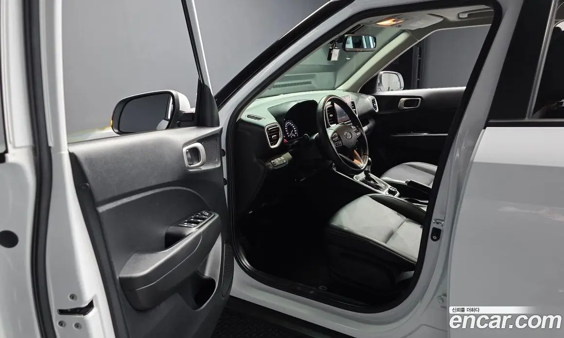 Hyundai Venue 2021 1.6 автомат (гидро), фото 10