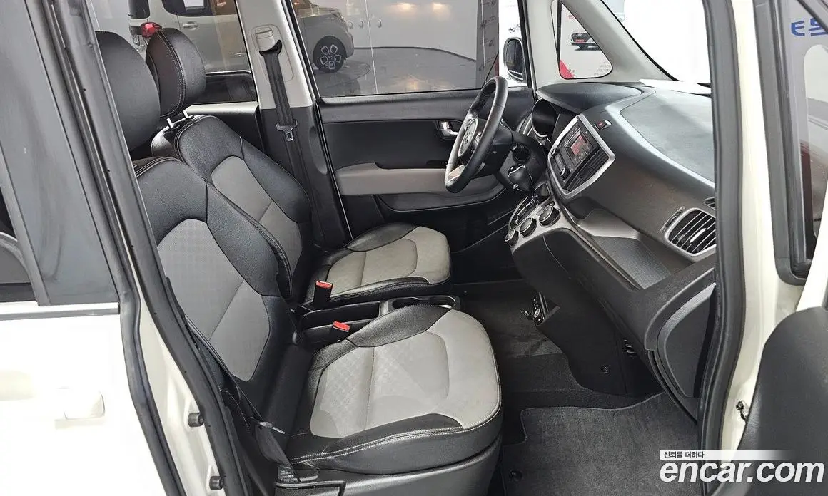 Kia Ray 2019 1.0 автомат (гидро), фото 13