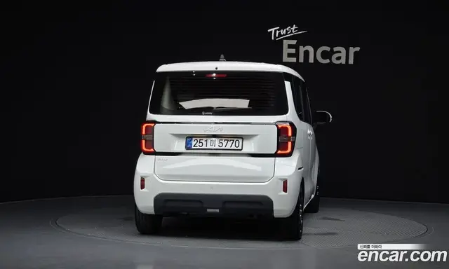 Kia Ray 2025 1.0 автомат (гидро), миниатюра 4