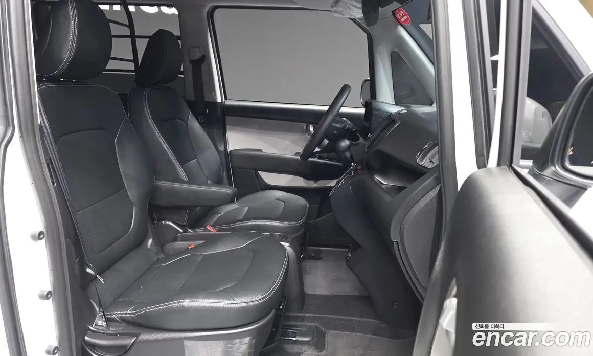 Kia Ray 2025 1.0 автомат (гидро), фото 17
