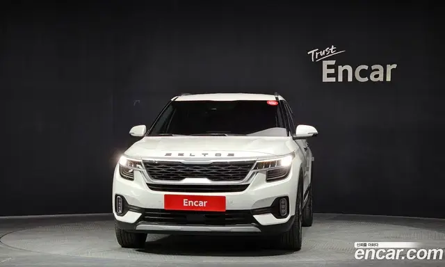 Kia Seltos 2020 1.6 автомат (гидро), миниатюра 3