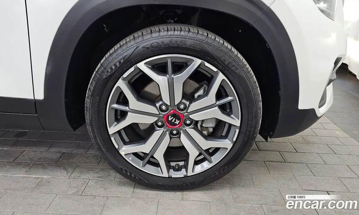 Kia Seltos 2020 1.6 автомат (гидро), фото 5