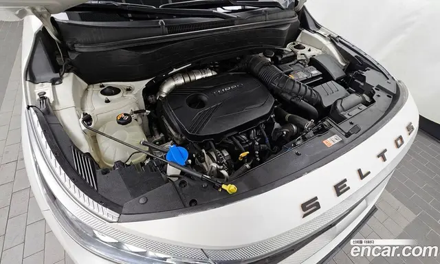 Kia Seltos 2020 1.6 автомат (гидро), миниатюра 6