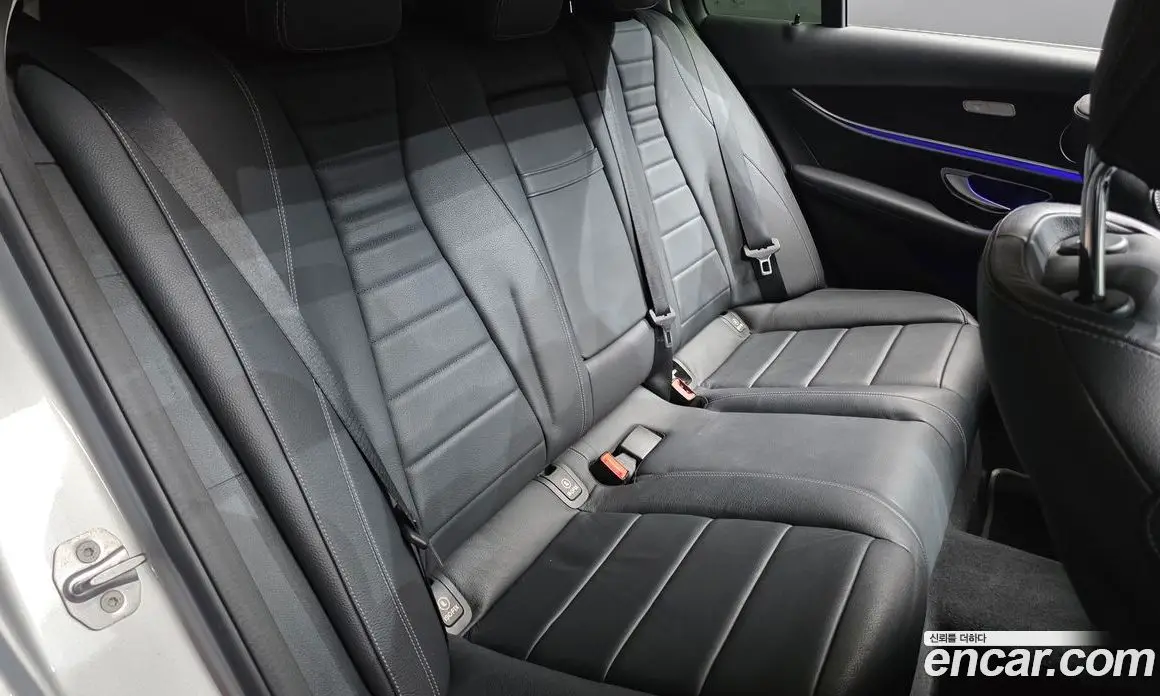 Mercedes-Benz E-Class 2016 1.9 гидро, фото 11 Mercedes-Benz E-Class 2016 1.9 гидро, фото 11